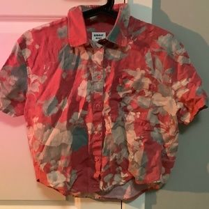 Aritzia Hawaiian print button down T-shirt, Size S